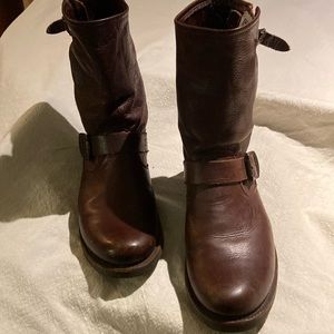 Frye boots women’s size 91/2
